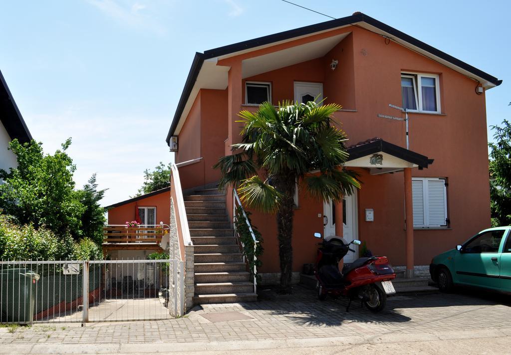 Apartments Val อูมัค ภายนอก รูปภาพ